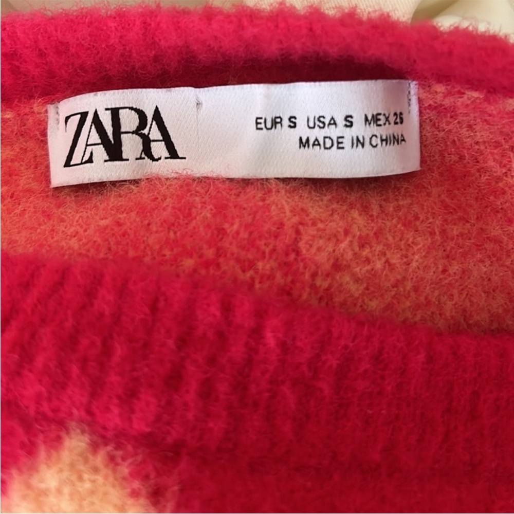 Zara Red and Cream Argyle Sweater - Picture 3 of 5